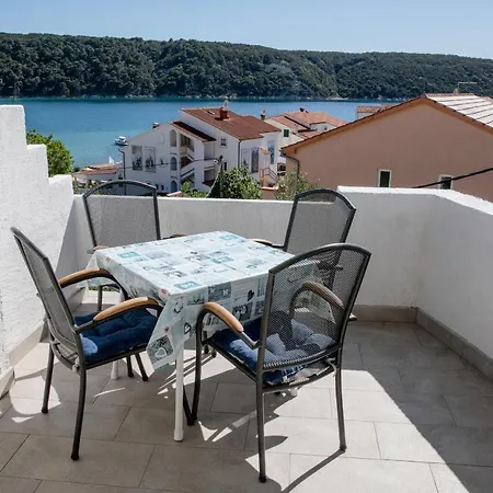 Apartamento Korina 2866 Kampor