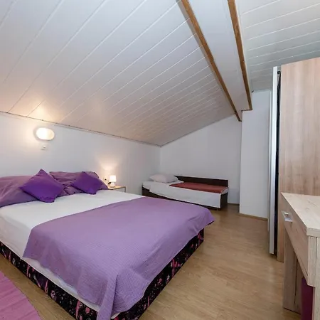 Apartments Korina 2866 *