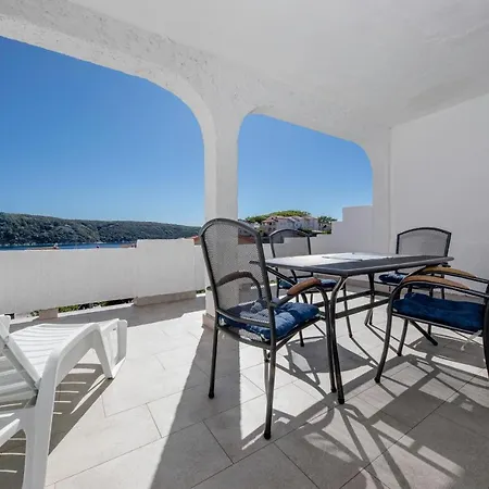 Apartman Apartments Korina 2866