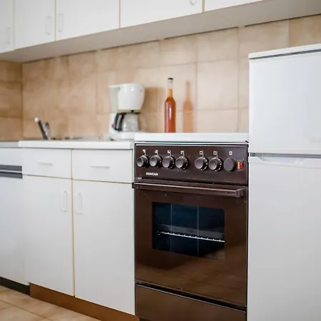 Apartments Korina 2866 Kampor