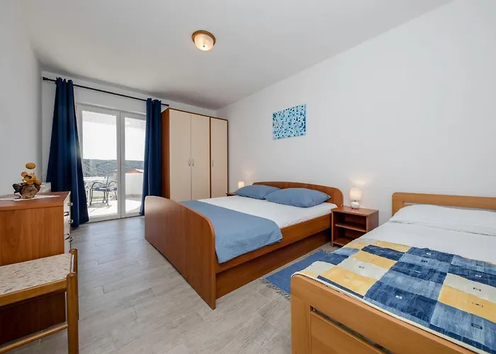 Apartments Korina 2866
